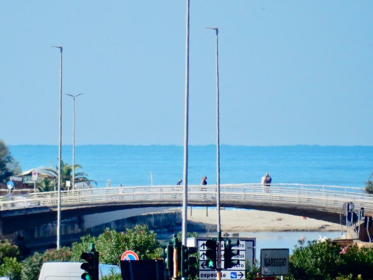 Appartamento Abate Lido di Camaiore Exterior foto
